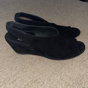 EILEEN FISHER Suede Leather Slingback Wedges Black - Size 7